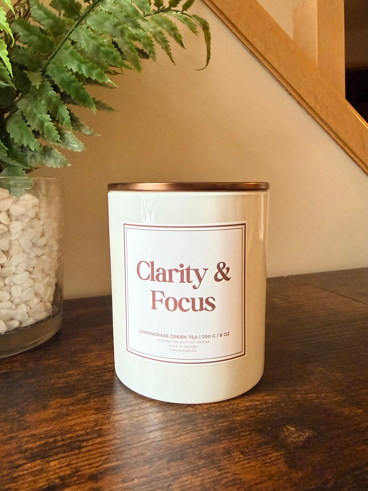 Clarity & Focus Candle with Crackly Wooden Wick 8 oz - made from natural Coconut Soy Wax - Lemongrass Green Tea
